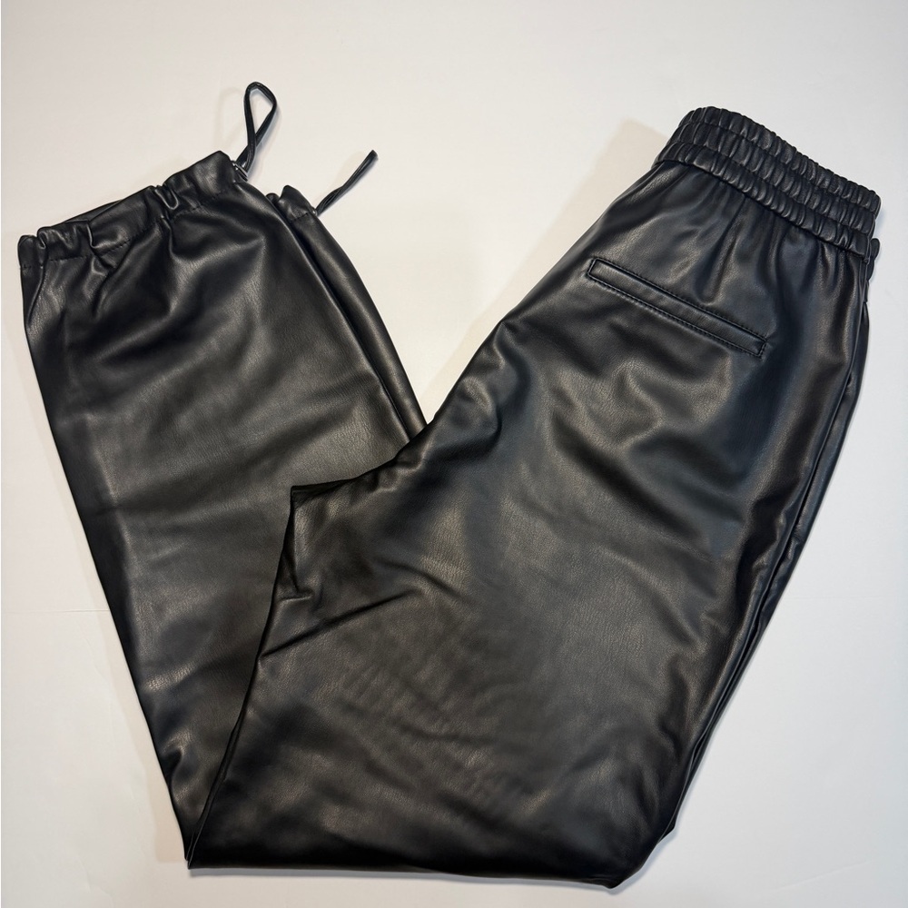 Zara Black Faux Leather Waistband Detail - Picture 3 of 6